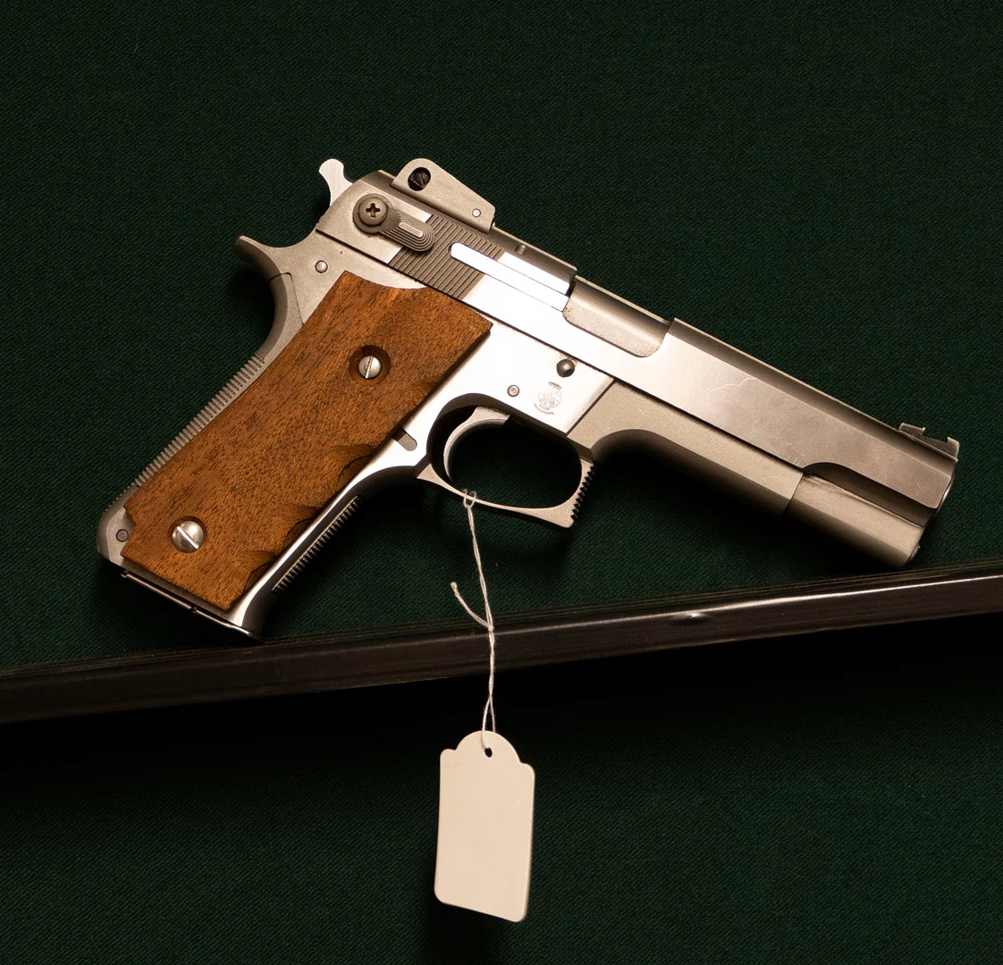 SMITH & WESSON. 645 kal. 45 TBN2407. — Pistols — Mauritz Widforss