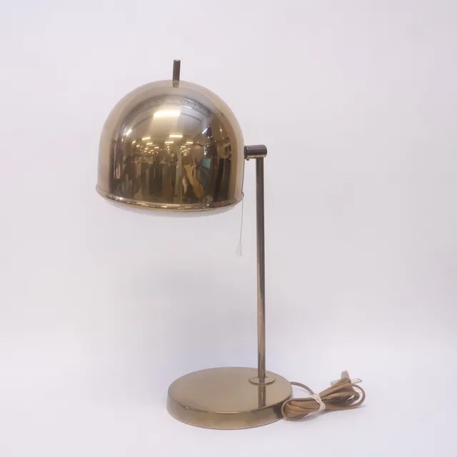 EJE AHLGREN. BERGBOMS. BORDSLAMPA. MODELL "B-075". MÄSSING.