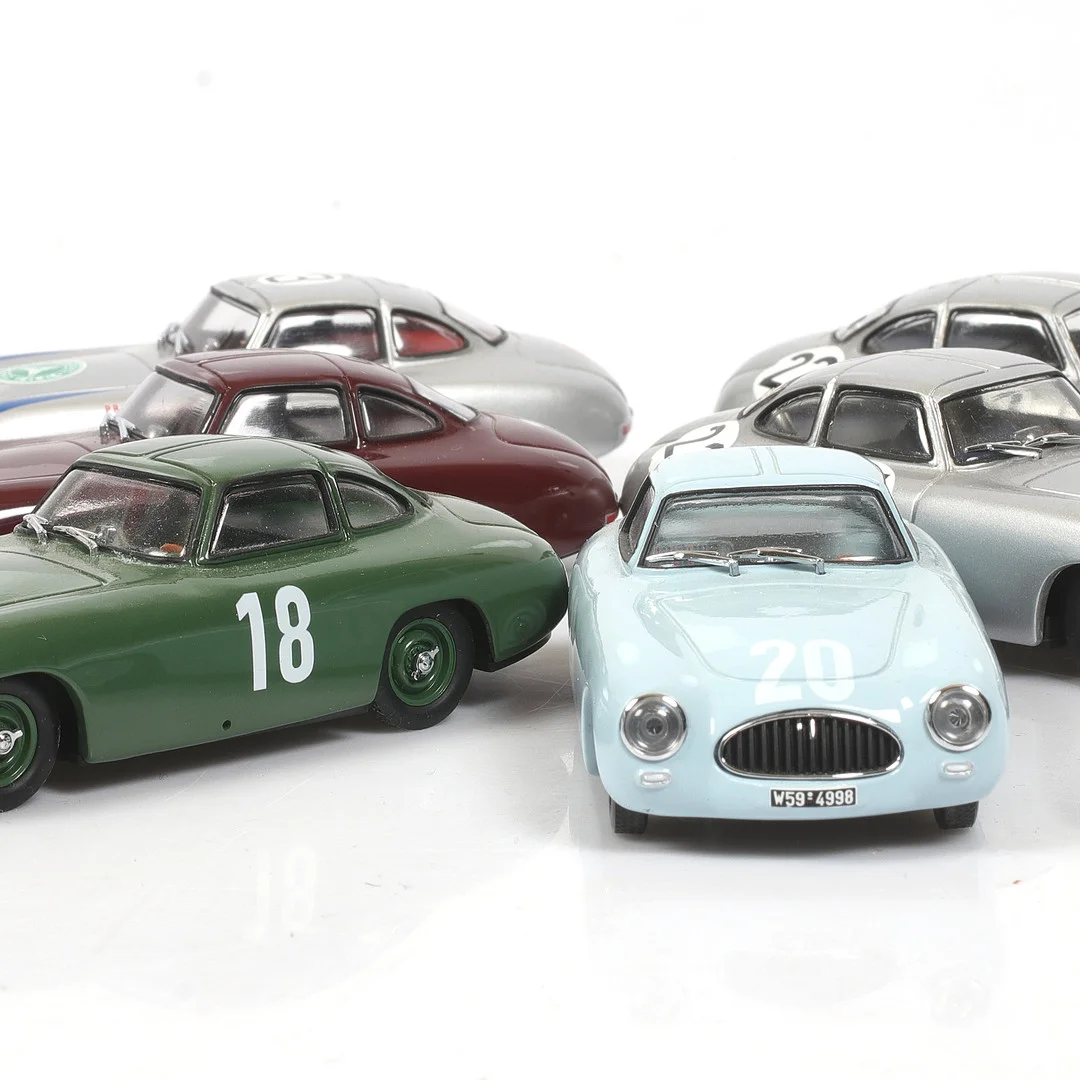 MODELLBILAR, 6 st, metall/resin, Mercedes 300SL, Max Models, skala 1:43. — Toys — Stadsauktion Sundsvall